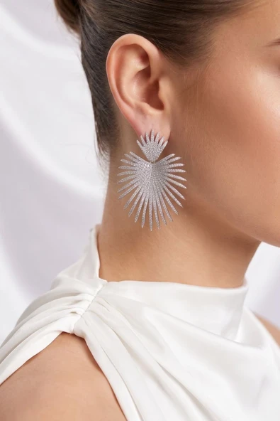 Gümüş Renk Zirkon Taşlı Palmiye Model Kadın Abiye Küpe ürün görseli 1