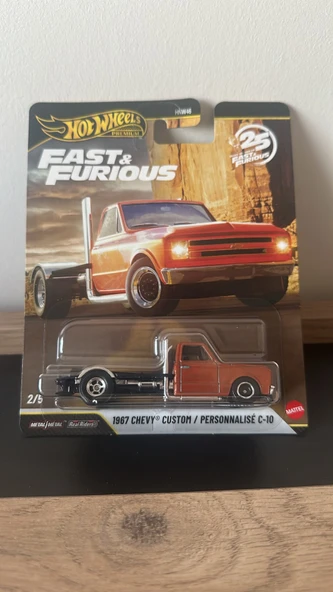 Hot Wheels 1967 Chevy Custom Personnalise C-10 ürün görseli 1
