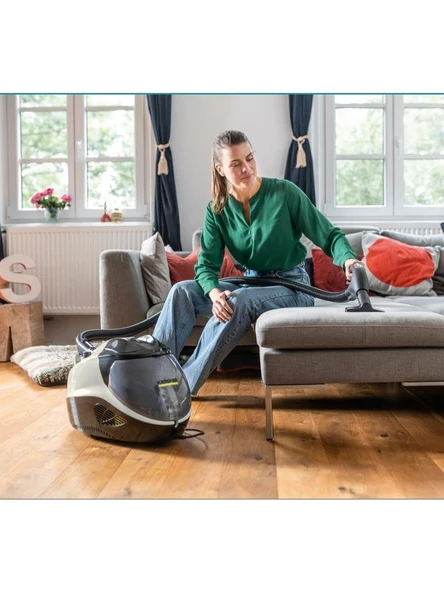 Karcher Sv7 Elektrikli Süpürge Buharlı Temizleyici 2200W 4 Bar HEPA Filtreli Cam Halı Sert Zemin Mobilya Kimyasalsız Hijyenik Profesyonel Ev Tipi Yüksek Basınçlı Buhar Temizlik Makinesi Garantili ürün görseli 1