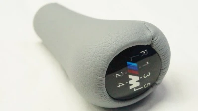 VITES TOPUZU BMW M POWER 5 VITES E30/34/36/39/46/60/62/90/92 GRI DERI ürün görseli 1