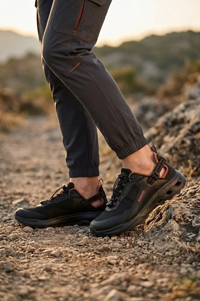 Humtto 670799A-1 Siyah Outdoor Yazlık Ayakkabı ürün görseli 1