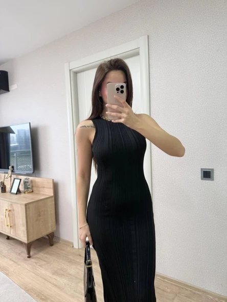 Kadın Fitilli Triko Elbise Kolsuz Sırtı Kapalı Maxi Uzun Boy - Siyah ürün görseli 1