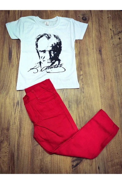 Erkek Çocuk Gösteri Kombin - Atatürk T-Shirt Ve Kırmızı Pantolon ürün görseli 1