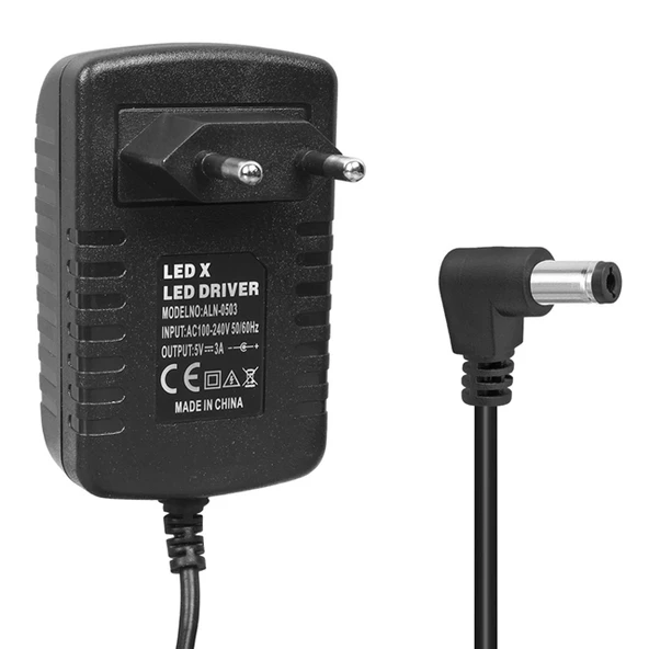 Powermaster PM-16737 5 Volt - 3 Amper 5.5*2.5 Mm Uçlu Plastik Kasa Adaptör ürün görseli 1