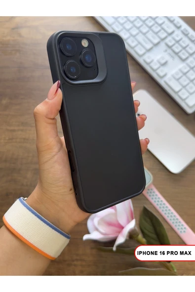 iPhone 16 Pro Max Uyumlu Kamera Korumalı Darbeye Dayanıklı Renk Atmayan Keep Silikon Kılıf ürün görseli 1