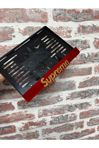 Supreme Gold Motor Plakalı - Resim 2