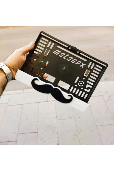 Bıyık Desenli Pleksi Motor Plakalık ürün görseli 1