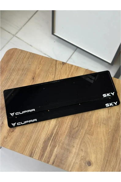 CUPRA Yazılı Full Pleksi Plakalık ürün görseli 1