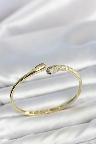 Gold Renk Zirkon Taşlı Tifani Model Kadın Kelepçe Bileklik ürün görseli 1