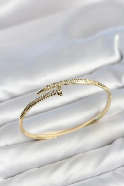 Gold Renk Çivi Model Zirkon Taşlı Kadın Kelepçe Bileklik ürün görseli 1