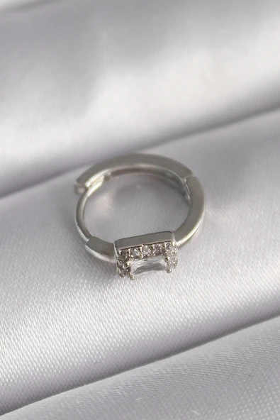 316L Çelik Gümüş Renk Kare Zirkon Taşlı Tragus Piercing ürün görseli 1