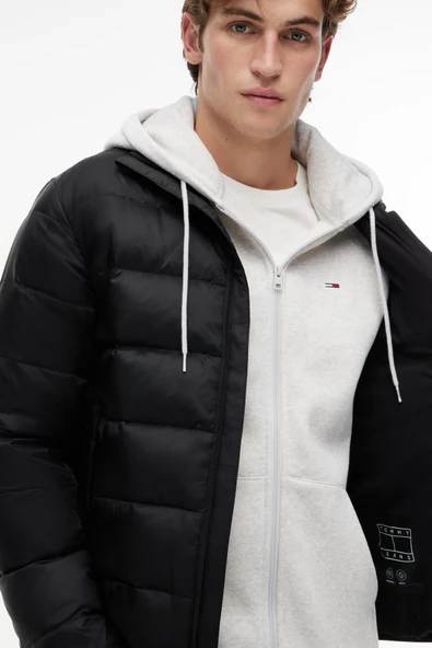 TJM LIGHT DOWN PACKBL JACKET EXT Erkek Siyah Mont - DM0DM23231 - Resim 4