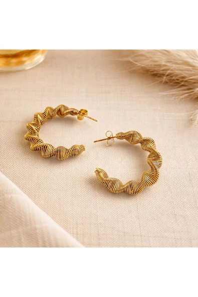 Gold Renk Burgu Yarım Ay Halka Çelik Küpe ürün görseli 1
