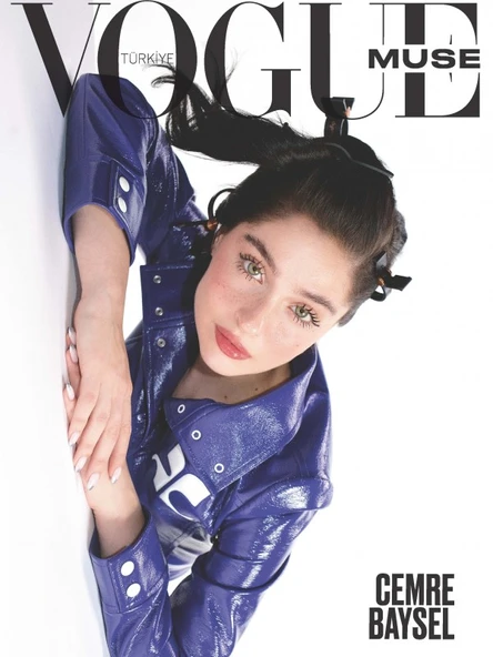 Vogue Türkiye Dergi Muse - Cemre Baysel ürün görseli 1