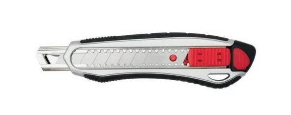 İzeltaş Pro Metal Gövde Maket Bıçağı 18MM ürün görseli 1