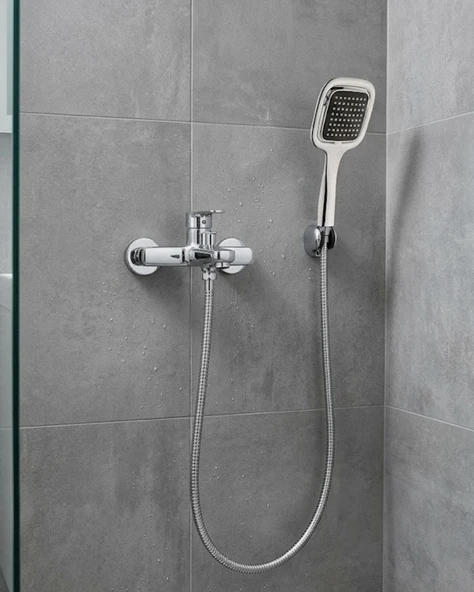 Siyah Duş Seti El Duşu Başlığı Spiral Hortum Dayanıklı Banyo Duş Aksesuarı ürün görseli 1