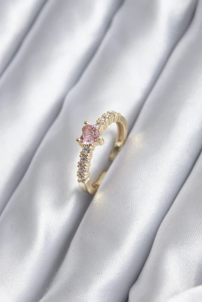 Gold Renk Zirkon Taşlı Pembe Kristal Kalp Model Kadın Yüzük ürün görseli 1