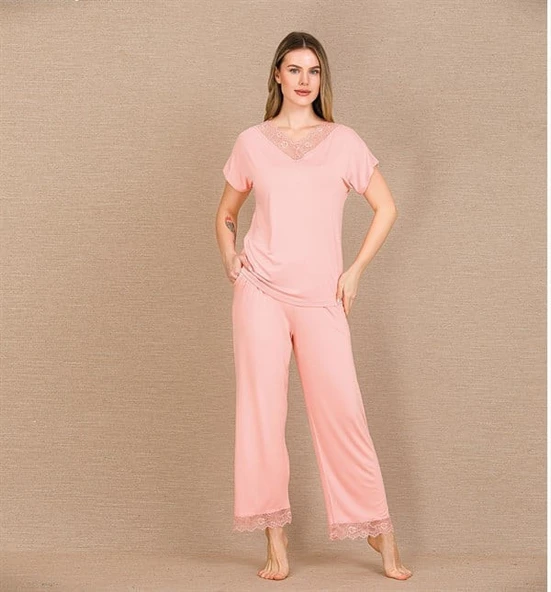 Closet Viskon Şık Tasarım Dantel İşlemeli Açık Pembe Kısa Kol Pijama Takımı ürün görseli 1