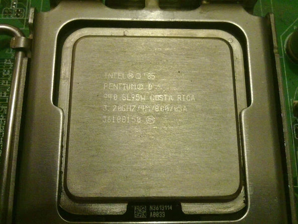 Intel Pentium D 940 SL95W Soket 775 #37219 ürün görseli 1