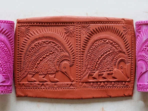 Model 160 -Oklu Kirpi Motifi Deboss & Emboss İkili Set - Polimer Kil Seramik Çamuru Doku Oklavası ürün görseli 1