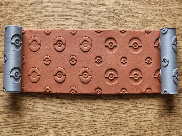 Model 065 -Deboss & Emboss İkili Set - Pokemon Topu - Polimer Kil Seramik Doku Oklavası ürün görseli 1