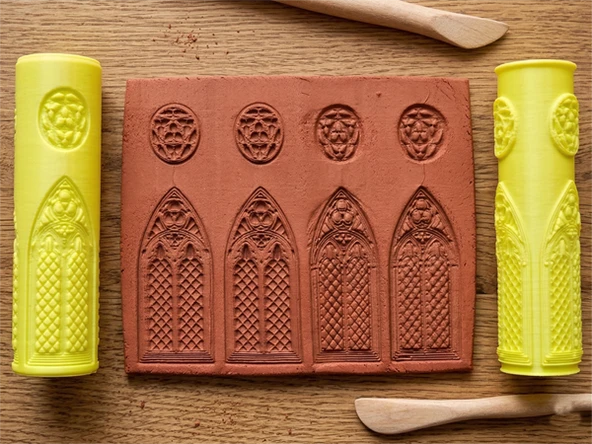 Model 203 -Gotik Katedral Deboss & Emboss İkili Set - Polimer Kil Seramik Çamuru Doku Oklavası ürün görseli 1