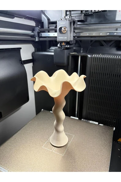 LayerOne Modern Kıvrımlı Dekoratif Vazo - Resim 2