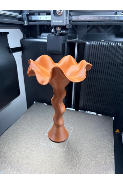 LayerOne Modern Kıvrımlı Dekoratif Vazo - Resim 3