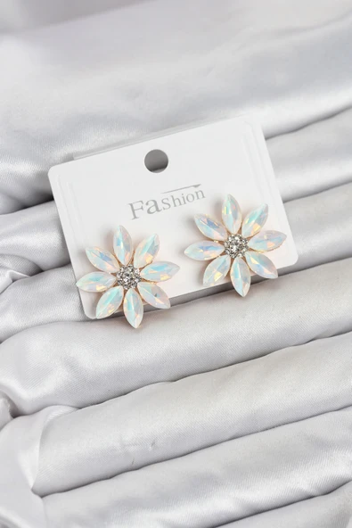 Beyaz Renk Kristal Taşlı Lotus Çiçek Model Kadın Küpe TJ-BKP11925 ürün görseli 1