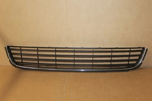 Volkswagen Golf 6 2009-2013 Tampon Panjuru (Nikelajlı) Orta (Oem No: 5K0853671Ryp) ürün görseli 1