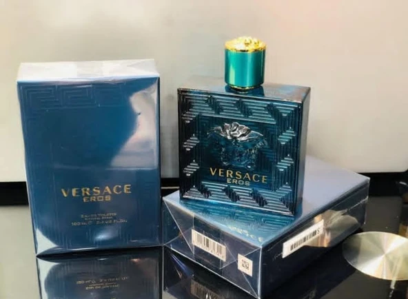 Versace Eros Eau de Toilette (EDT) ürün görseli 1