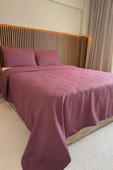 Selvi 3 Parça Çift Kişilik Yatak Örtüsü 235x245 cm Bordo ürün görseli 1