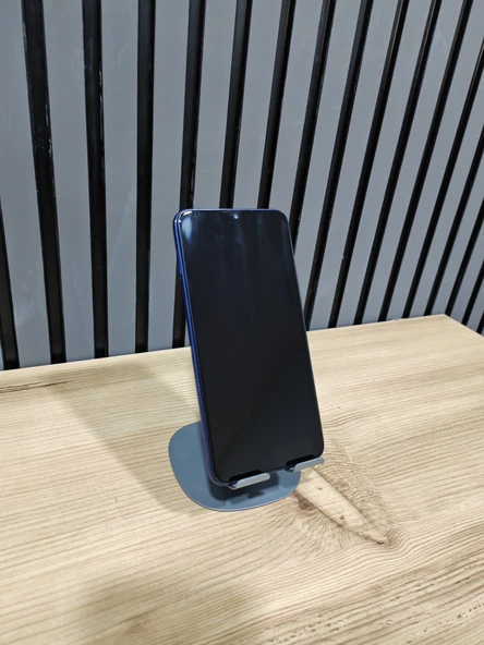 Samsung Galaxy M10 32 GB - Resim 2