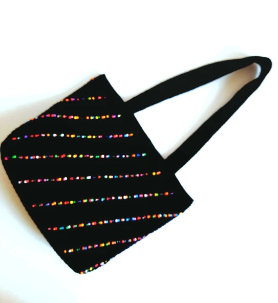 Elchandmade Tığ İşi Örgü Renkli Boncuk Detaylı Siyah Çanta Tote Bag ürün görseli 1