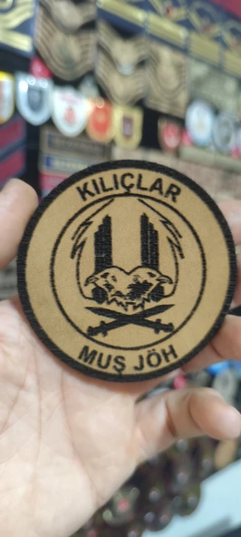 Bizon Derisinden Kılıçlar , Birlik Peç 8 cm, Cırtlı, 1.sınıf Kalite ürün görseli 1