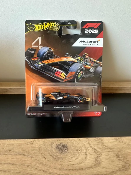 Hot Wheels McLaren Formula 1 Team(4 Numara) ürün görseli 1