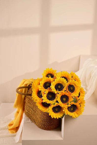 Sarı Yapay Ay Çiçeği 3 Dallı Lüx İpeksi Dokulu 65 cm ürün görseli 1