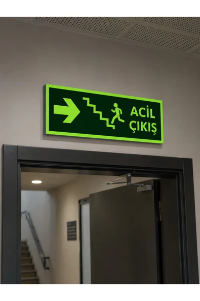 Acil Çıkış Yukarı Merdiven Yön Levhası Fotolümenli PVC 12x30 cm UV Baskı Kolay Montaj ürün görseli 1
