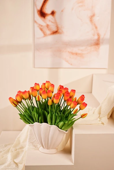 Turuncu Yapay Tulipa Lale Çiçeği Buketi 5 Dallı Premium Canlı Islak Dokulu 43 cm ürün görseli 1