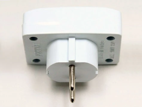 Seyahat Tipi Universal Çoklu Priz Adaptörü - Resim 2