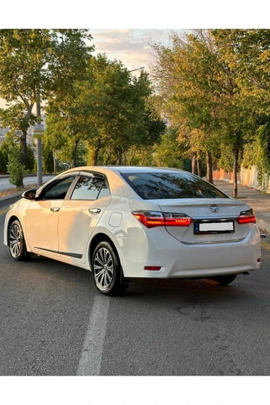 Corolla 2013-2018 Bagaj ince Spoiler - Boyalı - Abs Plastik ürün görseli 1