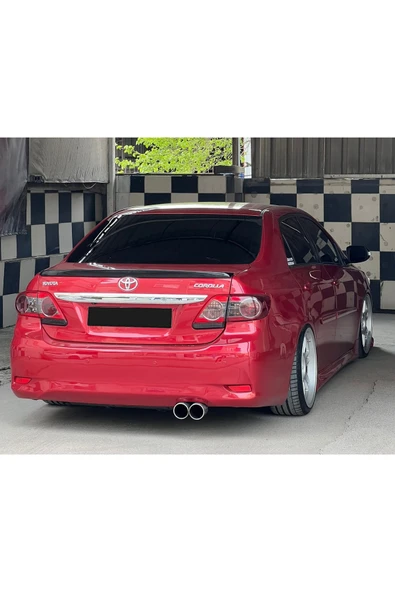 Corolla 2007-2012 İTHAL PLASTİK SİYAH Bagaj Spoiler İnce ürün görseli 1