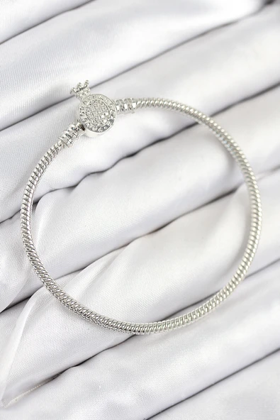 Pirinç Charm Zirkon Taşlı Taç Model Gümüş Renk Kadın Bileklik ürün görseli 1