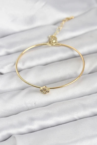 Zirkon Taşlı Yonca Model Gold Renk Kadın Bileklik ürün görseli 1