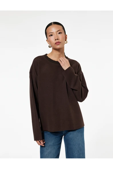 Koton Uzun Kollu Bisiklet Yaka Basic Sweatshirt ürün görseli 1