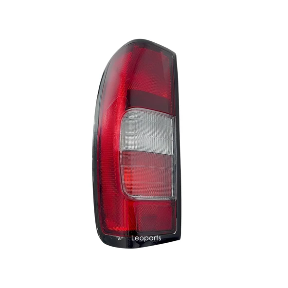 Leoparts Nissan D22 1998-2002 / YD25 - NP300 2002-2012 Stop Lambası Sol (Duysuz) ürün görseli 1