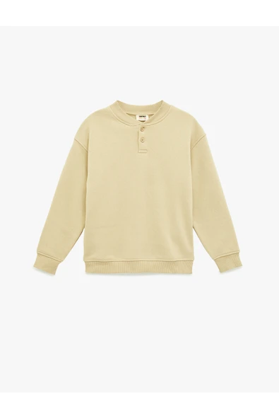 Koton Erkek Çocuk Uzun Kollu Düğme Detaylı Yuvarlak Yaka Oversize Sweatshirt ürün görseli 1