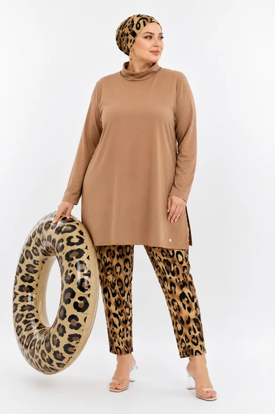 Büyük Beden Balıkçı Yaka Bol Paça Altı Leopar Desenli Çift Boneli Kadın Tesettür Mayo ürün görseli 1