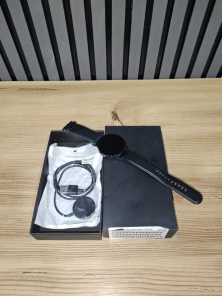 Samsung Galaxy Watch Active 2 44mm Paslanmaz Çelik SM-R820NS Akıllı Saat ürün görseli 1