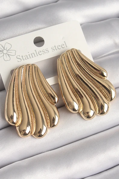 Pirinç Gold Renk İşlemeli İstirdye Model Kadın Küpe 5886 ürün görseli 1